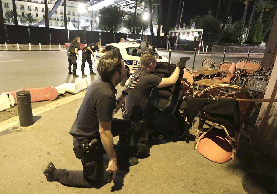 爱游戏官方-法国羽毛球队碾压马来西亚羽毛球队，辛杜统治全场的简单介绍