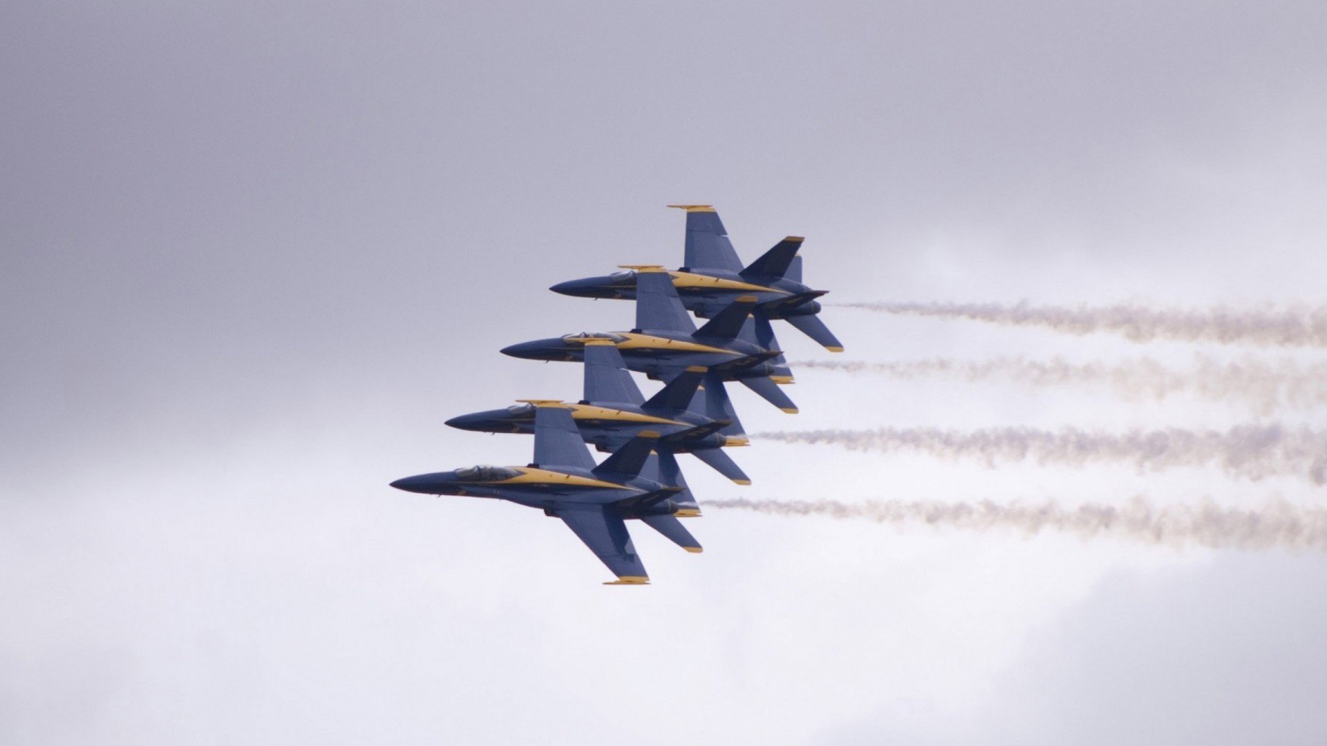 当阿圭罗身披马赛战袍步入时空裂痕，一场平行宇宙的足球奇幻夜