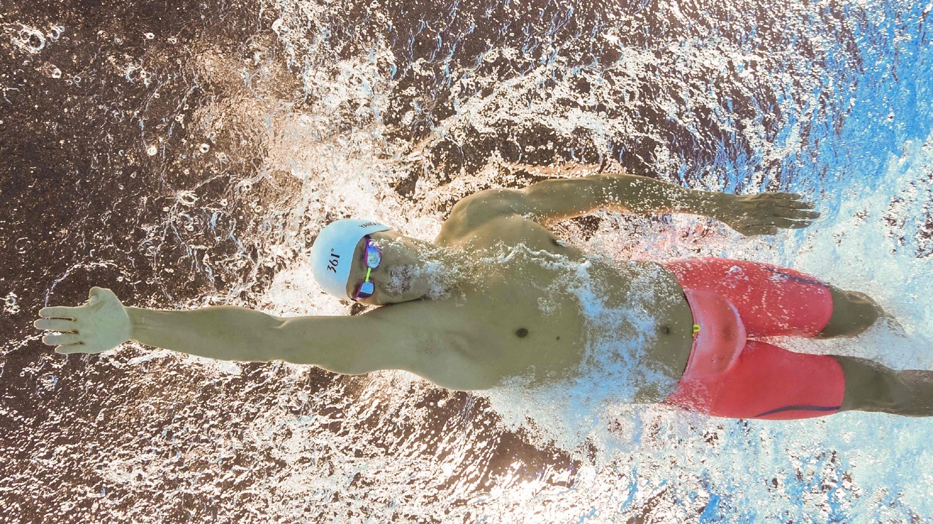 面具战士与逆袭之箭，富安健洋如何以一道弧线击溃几内亚