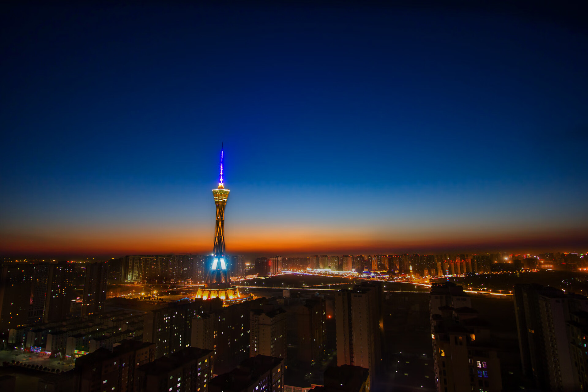 2026世界杯G组焦点战，卢卡库帽子戏法+助攻双响，印度横扫挪威缔造神级唯一性